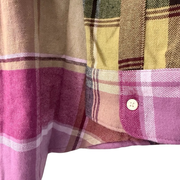Old Navy NWT Pink Plaid Flannel Button Down size Large - Picture 8 of 17